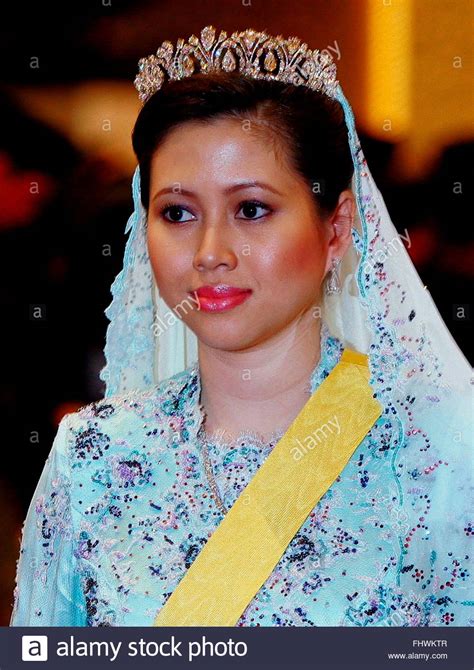 sultan of brunei korean wife